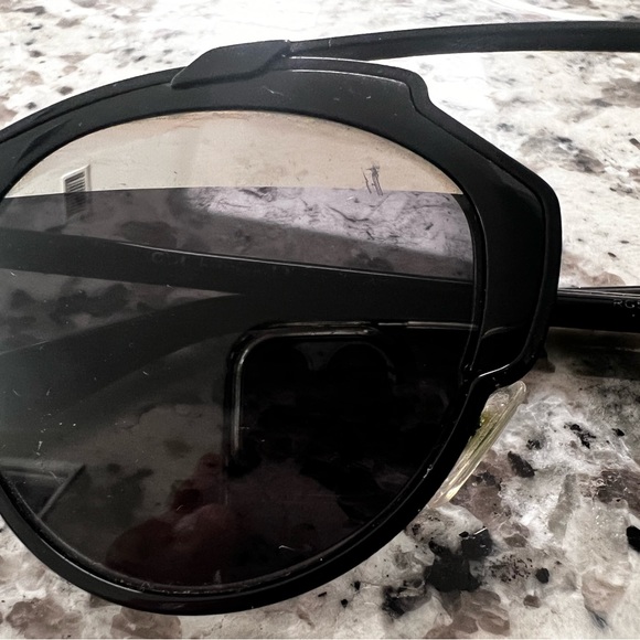 Lot of four Christian Dior sunglasses. Used condition - Picture 3 of 16